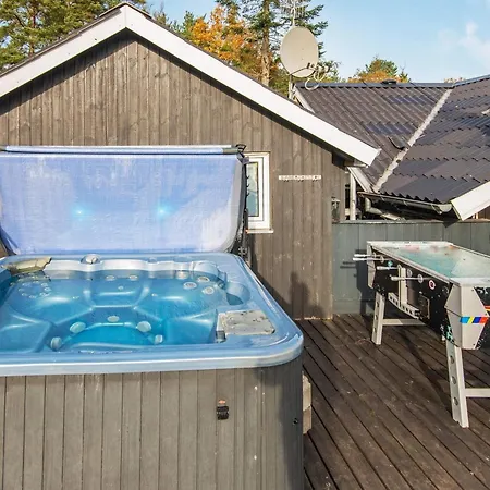 6 Person In Ebeltoft-by Traum Nyaraló *